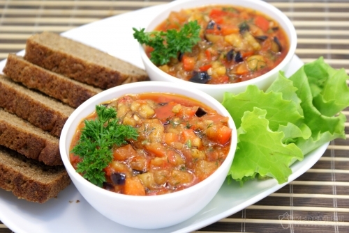 Овощное рагу с баклажанами