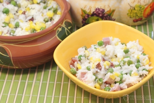 Рис с овощами и сыром Фета