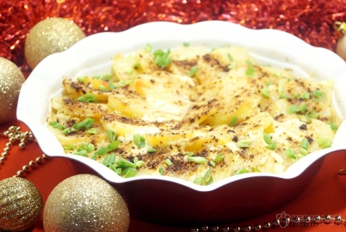 Рождественское мясо с квашеной капустой и картофелем