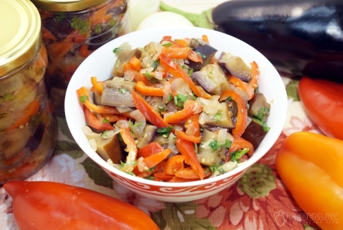 Салат из баклажанов на зиму Восторг
