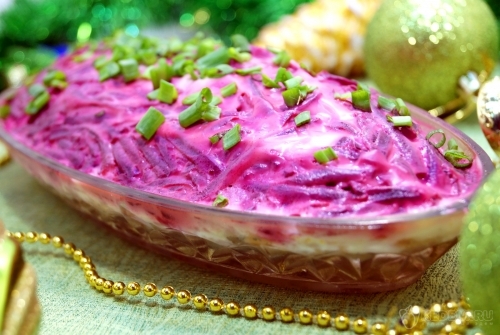 Селедка под шубой с яблоком