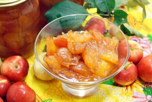 Яблочное варенье дольками