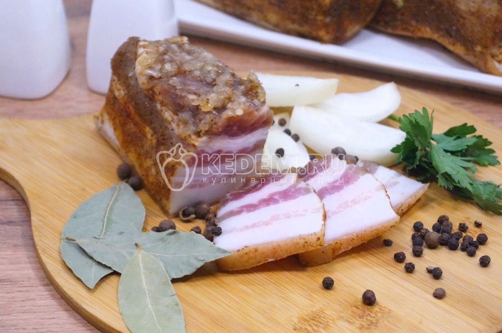 Домашнее острое соленое сало