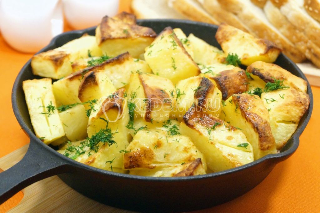 Картошка в духовке по-сельски