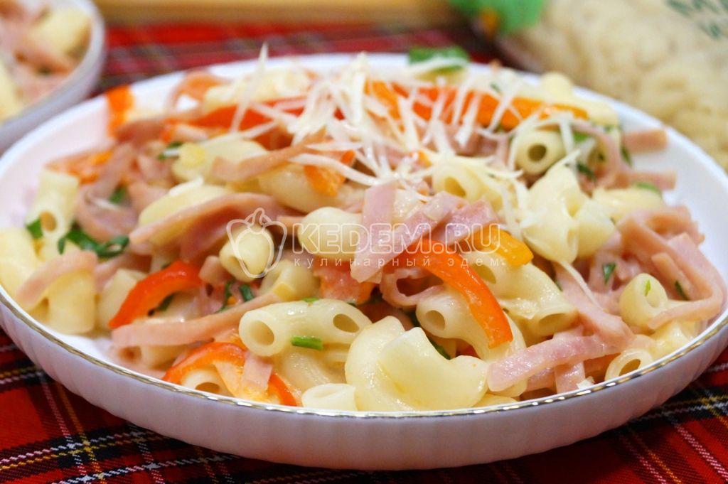Макароны с ветчиной и сладким болгарским перцем
