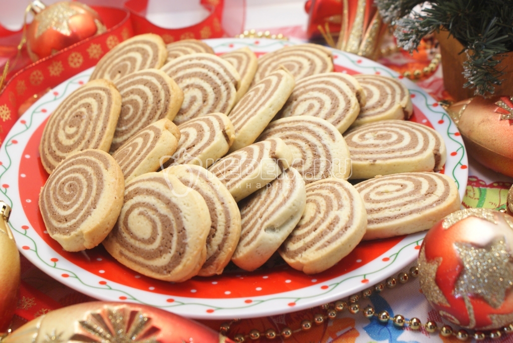 Новогоднее печенье «Спиральки»