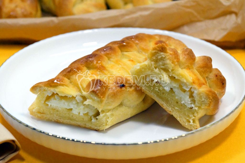 Плетёнки с творогом
