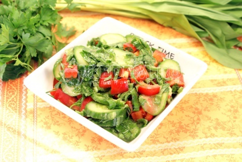 Рецепт Овощной салат с горчичной заправкой